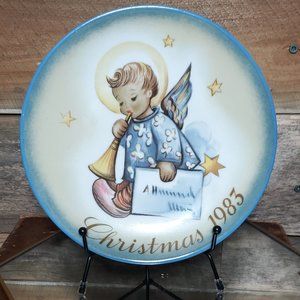 Hummel Christmas Plate - 1983 - Angelic Messenger  - Thirteenth in the Series -